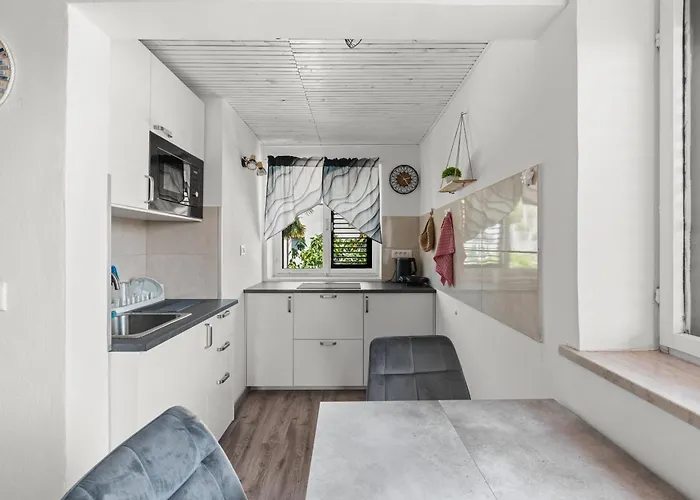 Apartment Asil