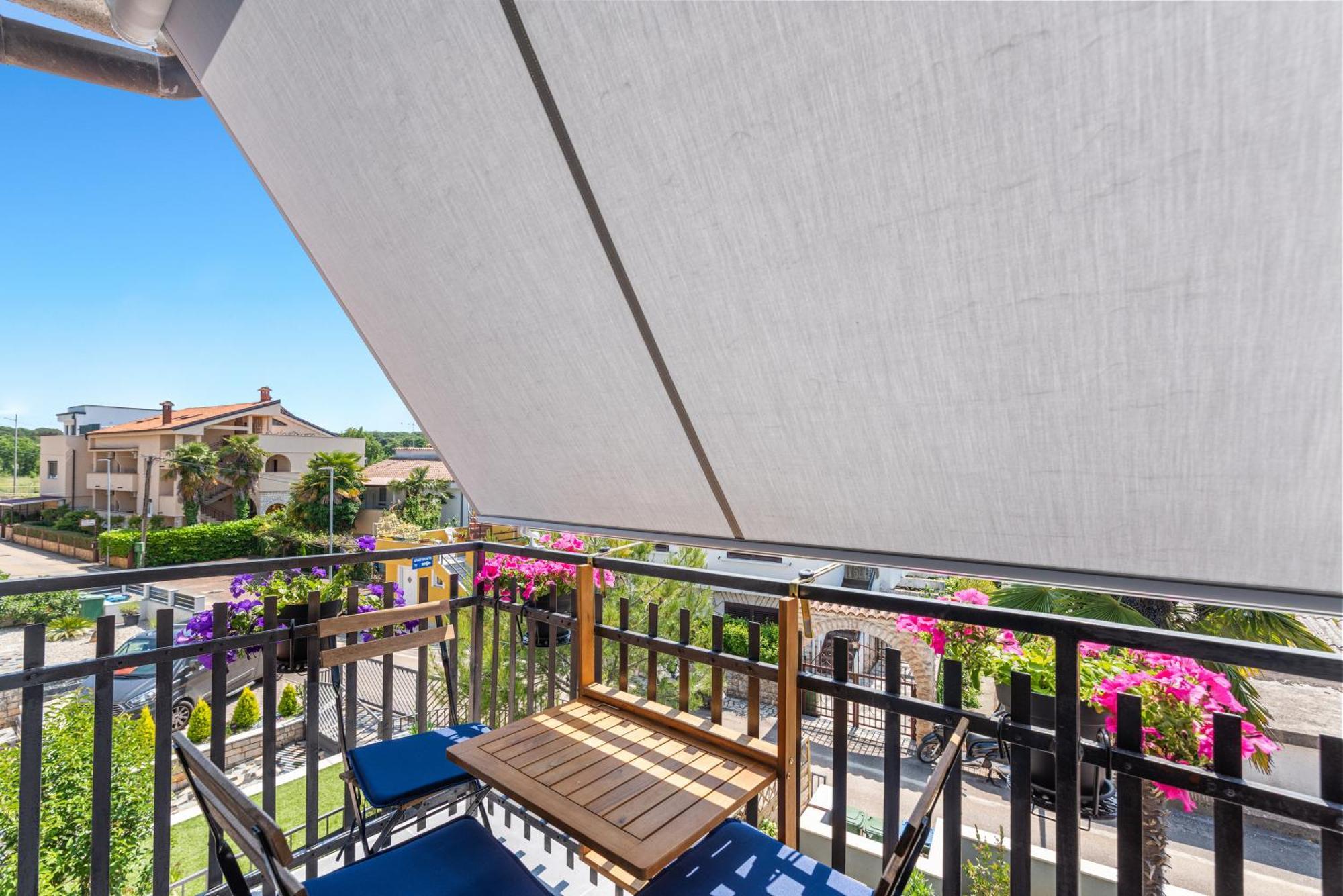 Apartment Asil